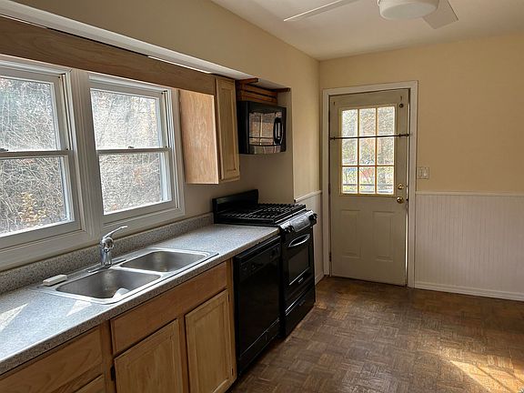 5th image of 17 Hastings Circle