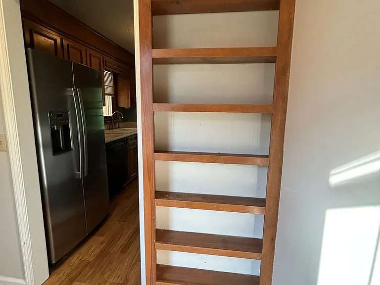 5722 Whisperwood Dr — Photo 15