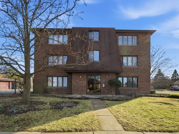 7535 Tiffany Dr APT 3B, Orland Park, IL 60462