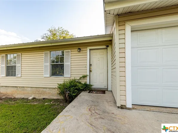 709 Allen St, San Marcos, TX 78666