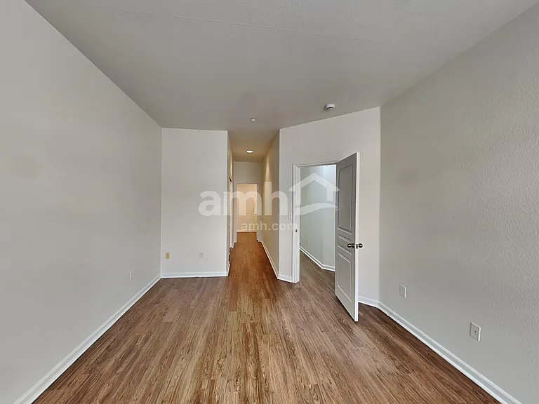 10477 Tuscany Rose Ct — Photo 13