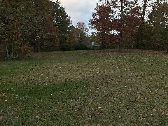 3rd image of 2412 Northshore Dr