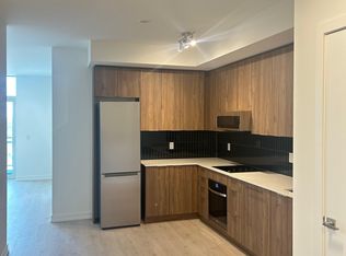 2501 Saw Whet Blvd #609, Oakville, ON L6M 5M9