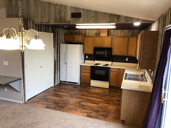 4th image of 4831 Hibiscus St