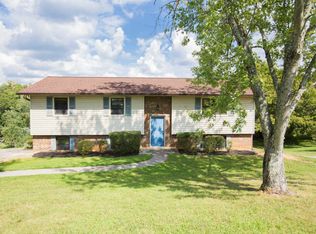 6024 N Apopka Dr, Knoxville, TN 37914