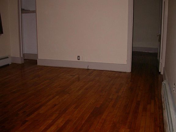 2nd image of 218 Broad St APT 6