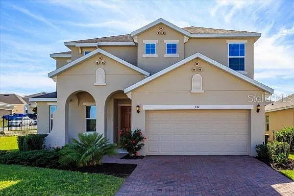 5 bed, 3.0 bath, 3106 sqft, $3,000 — Photo 1