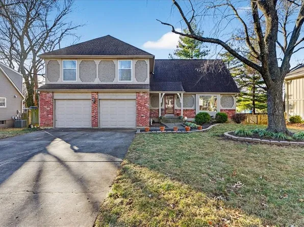 13001 W 78th Ter, Lenexa, KS 66216