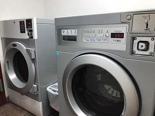 Rented by Bond New York | media 22