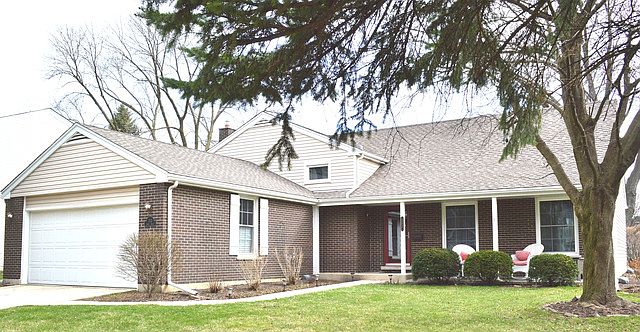 1st image of 352 S Green Valley Dr