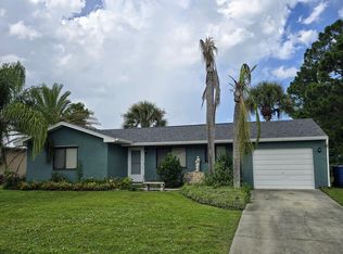 170 Chestnut Ave NE, Palm Bay, FL 32907