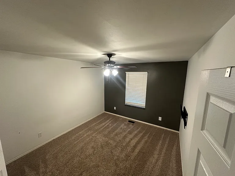 8871 Cypressgate Dr — Photo 16