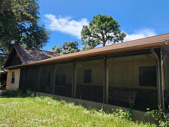 4th image of 7095 W Greenwood Ln