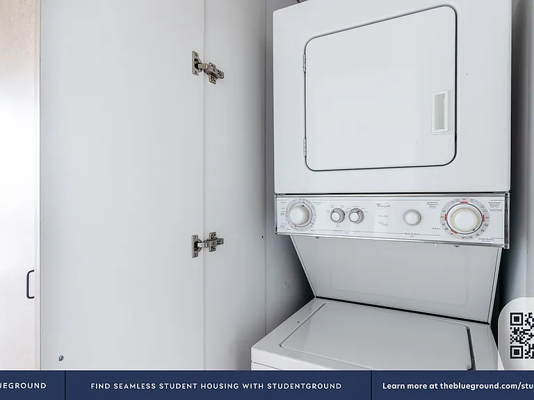 Washer/Dryer in Apartment