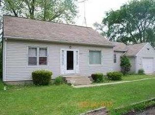 1017 Pennsylvania Ave, Aurora, IL 60506