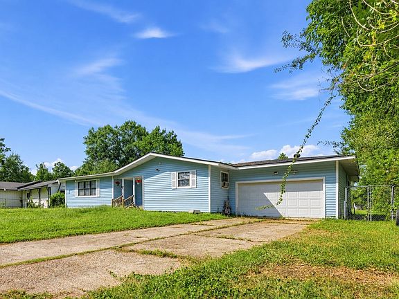 3rd image of 2473 Abes Dr