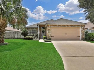 2198 The Woods Dr E, Jacksonville, FL 32246