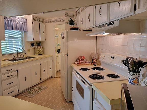 4th image of 446 Avanti Way Blvd #446