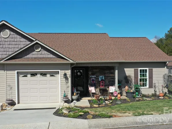 505 2nd Street Pl NE #U2, Conover, NC 28613