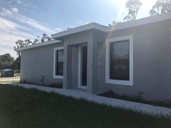 2nd image of 4641 Myla Ln