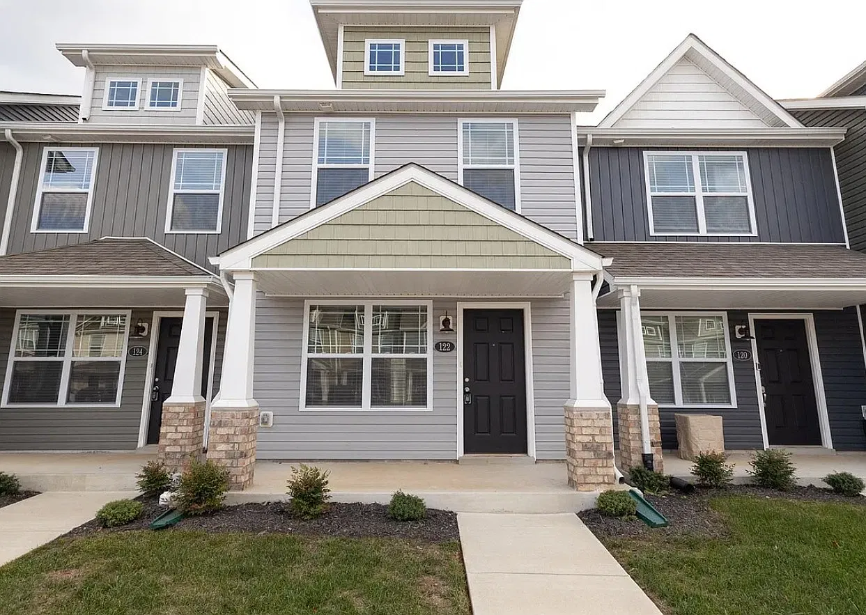 2 bed, 2.5 bath, 1216 sqft, $1,500 — Photo 1
