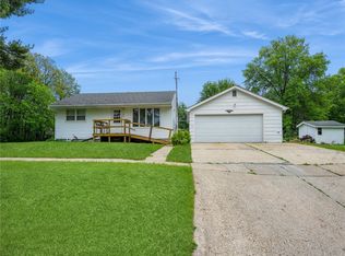 408 N I St, Indianola, IA 50125
