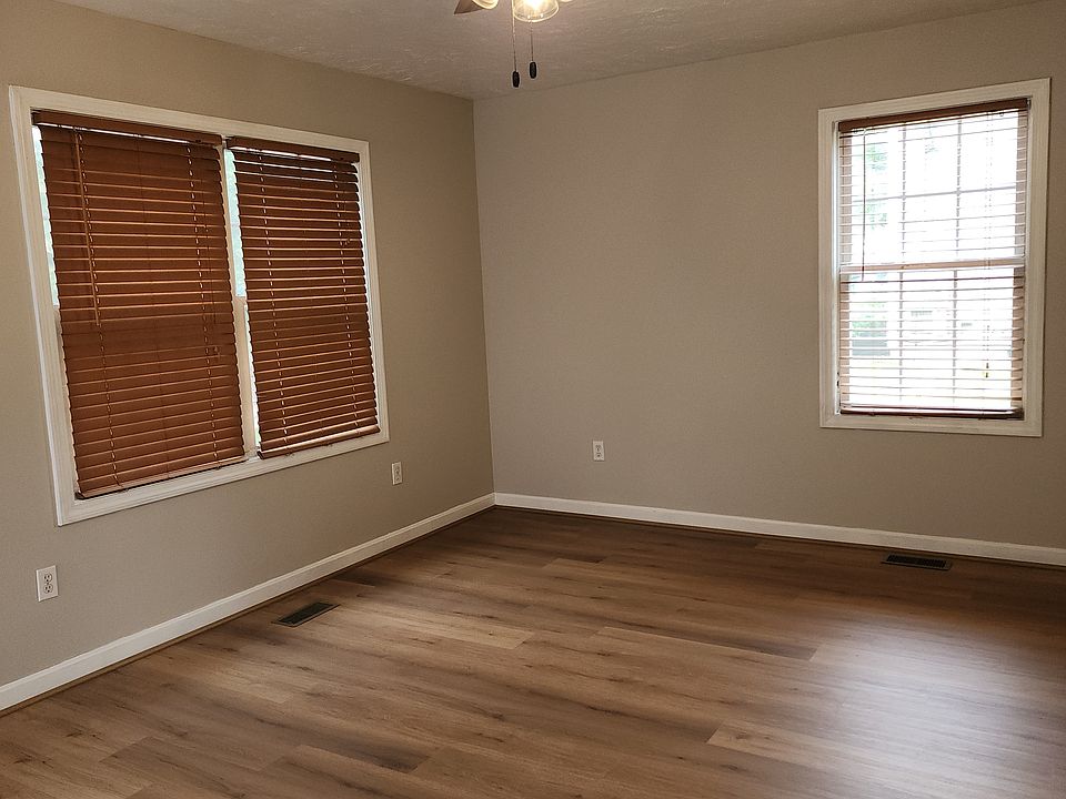 1st image of 151-153 Cardinal St #151