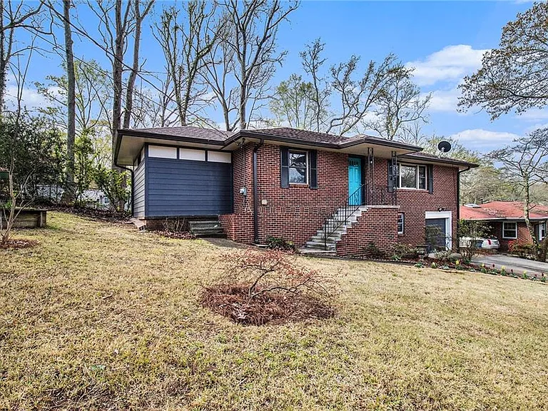 436 Grady Pl — Photo 11