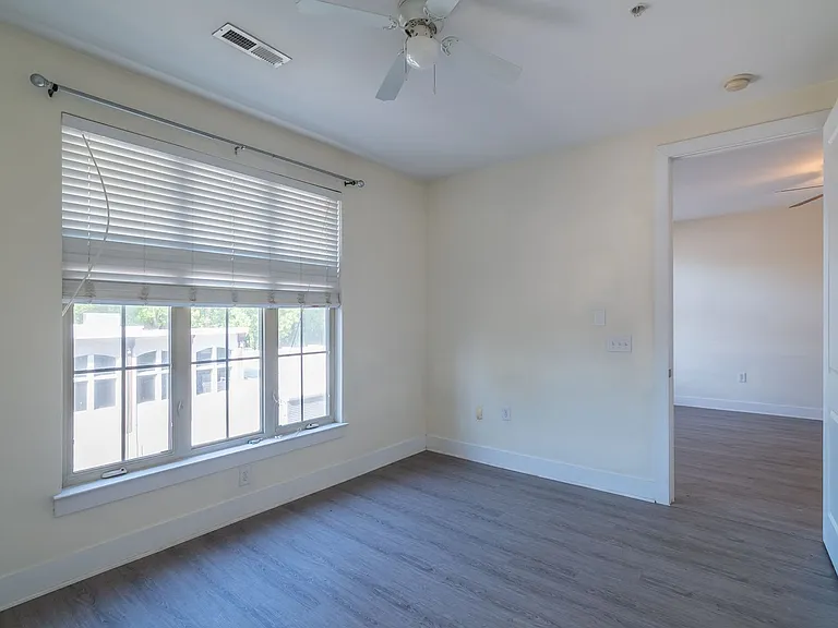 1101 W 1st St #208 — Photo 35
