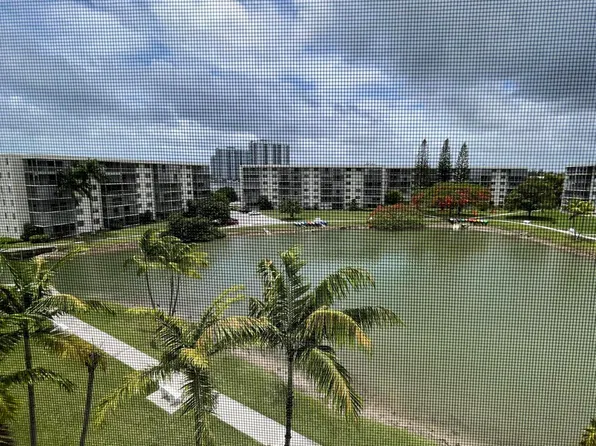 2855 Leonard Drive #H506, Aventura, FL 33160