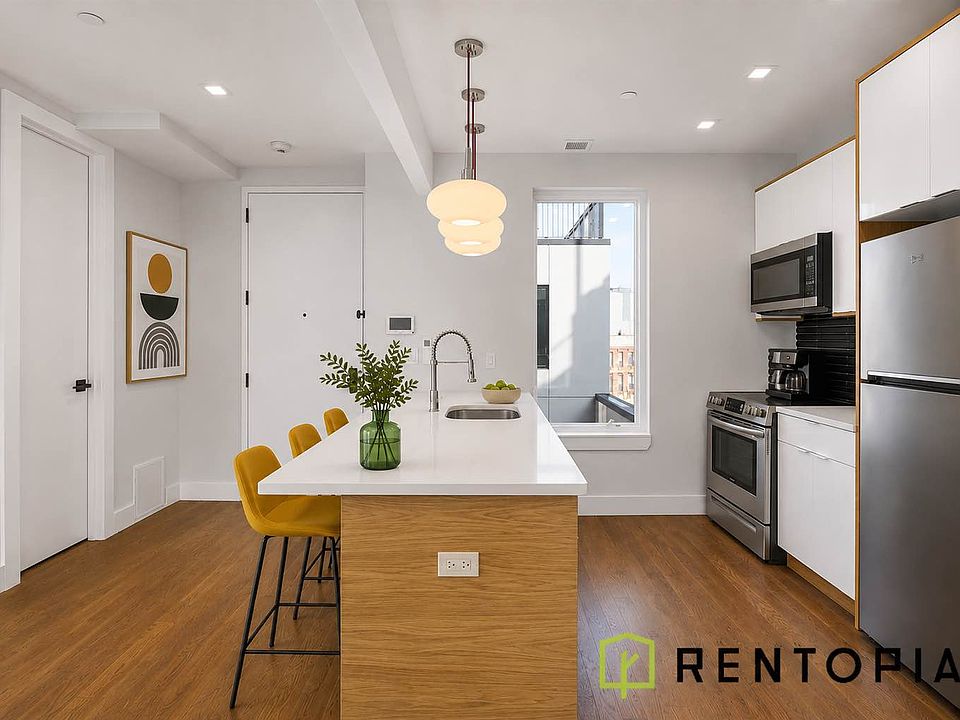 2nd image of 379 S 1st St #304A