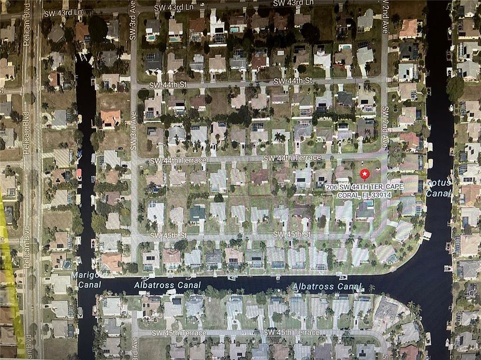 1st image of 206 SW 44th Ter #21
