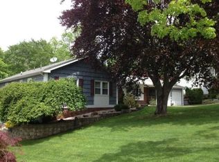 94 Tall Oaks Dr, Wayne, NJ