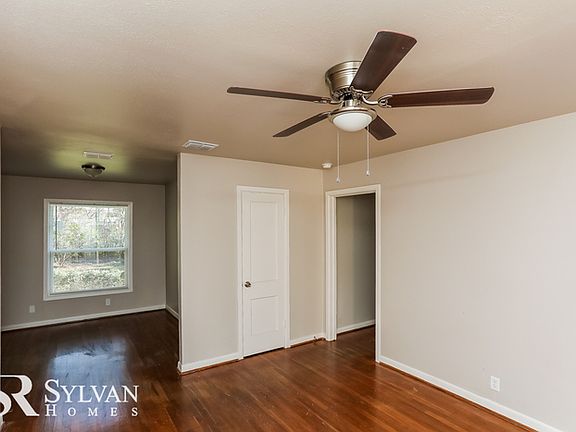 2nd image of 10462 Fern Dr
