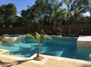 42 Crystal Cir, Ormond Beach, FL 32174