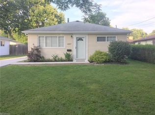 4807 Homewood Dr, Mentor, OH 44060