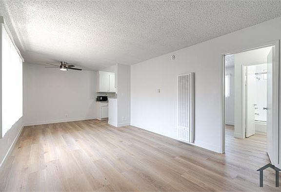 2nd image of 3588 S Centinela Ave #9