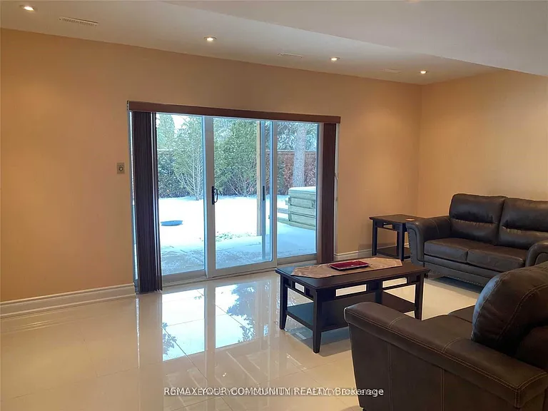 30 Forest Circle Ct — Photo 15