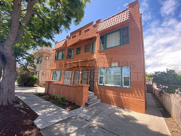 3rd image of 1111 Orizaba Ave APT D
