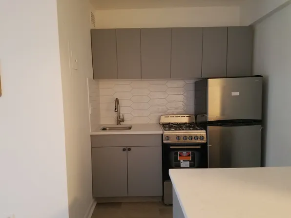 2160 Center Avenue image 3 of 18