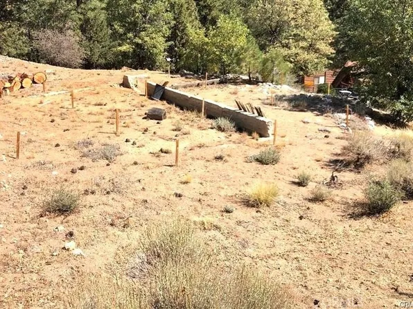 1115 Fawnskin Dr #53, Fawnskin, CA 92333