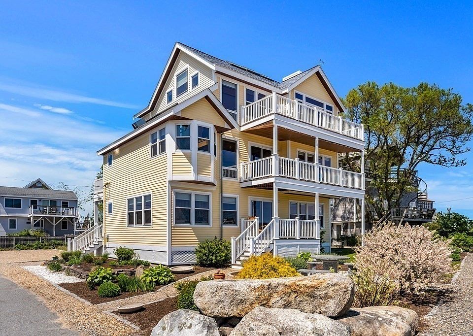 13 67th St, Newburyport, MA 01950 Zillow