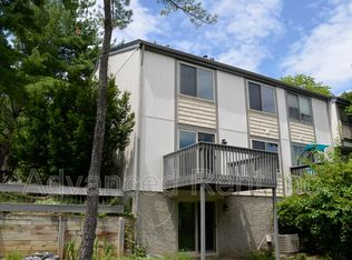 24 Dendron Ct, Parkville, MD 21234