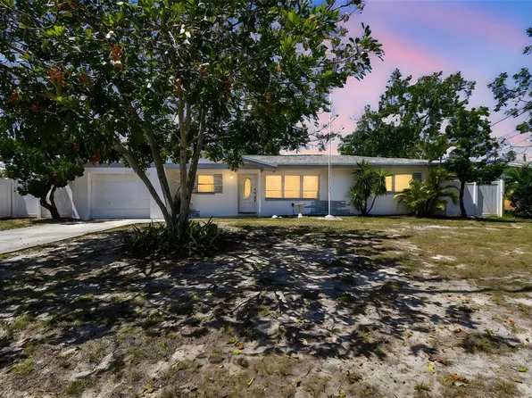 11735 86th Ave, Seminole, FL 33772