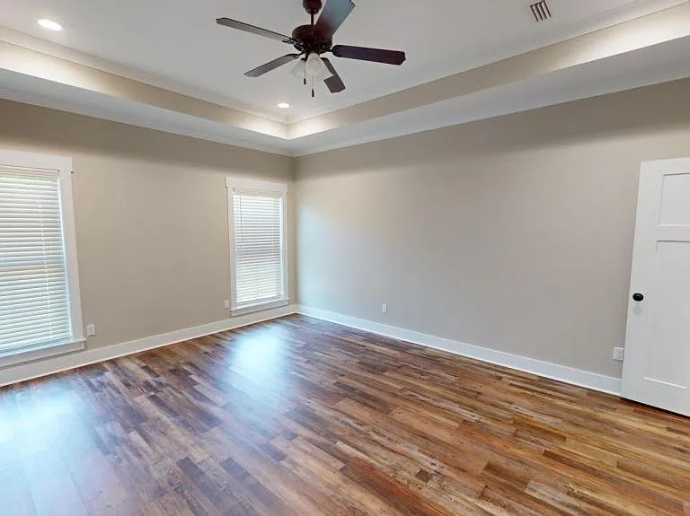 1006 Legacy Dr — Photo 16