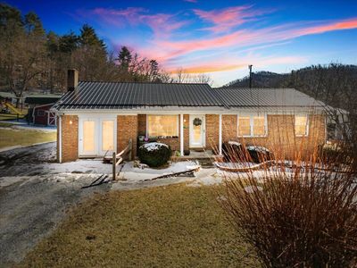 156 Mountain Crest Dr, White Sulphur Springs, WV, 24986