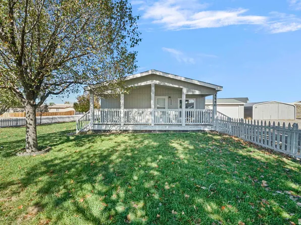 5540 Caleb Dr, Fallon, NV 89406