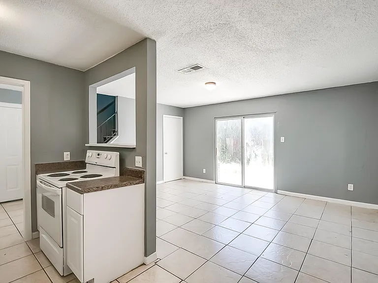 2215 Mission Hill Dr #104 — Photo 8