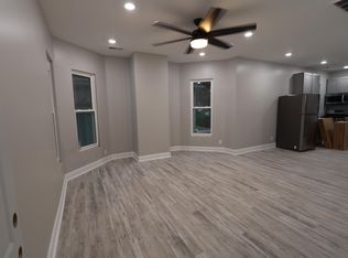 507 E Mulberry St #4, Bloomington, IL