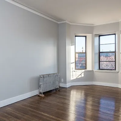 Rented by Nooklyn NYC LLC | media 20